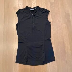 Athleta Womens Sleeveless Black Tops/ 1/4 Zlp / Back Zipped Pocket/ Size Small